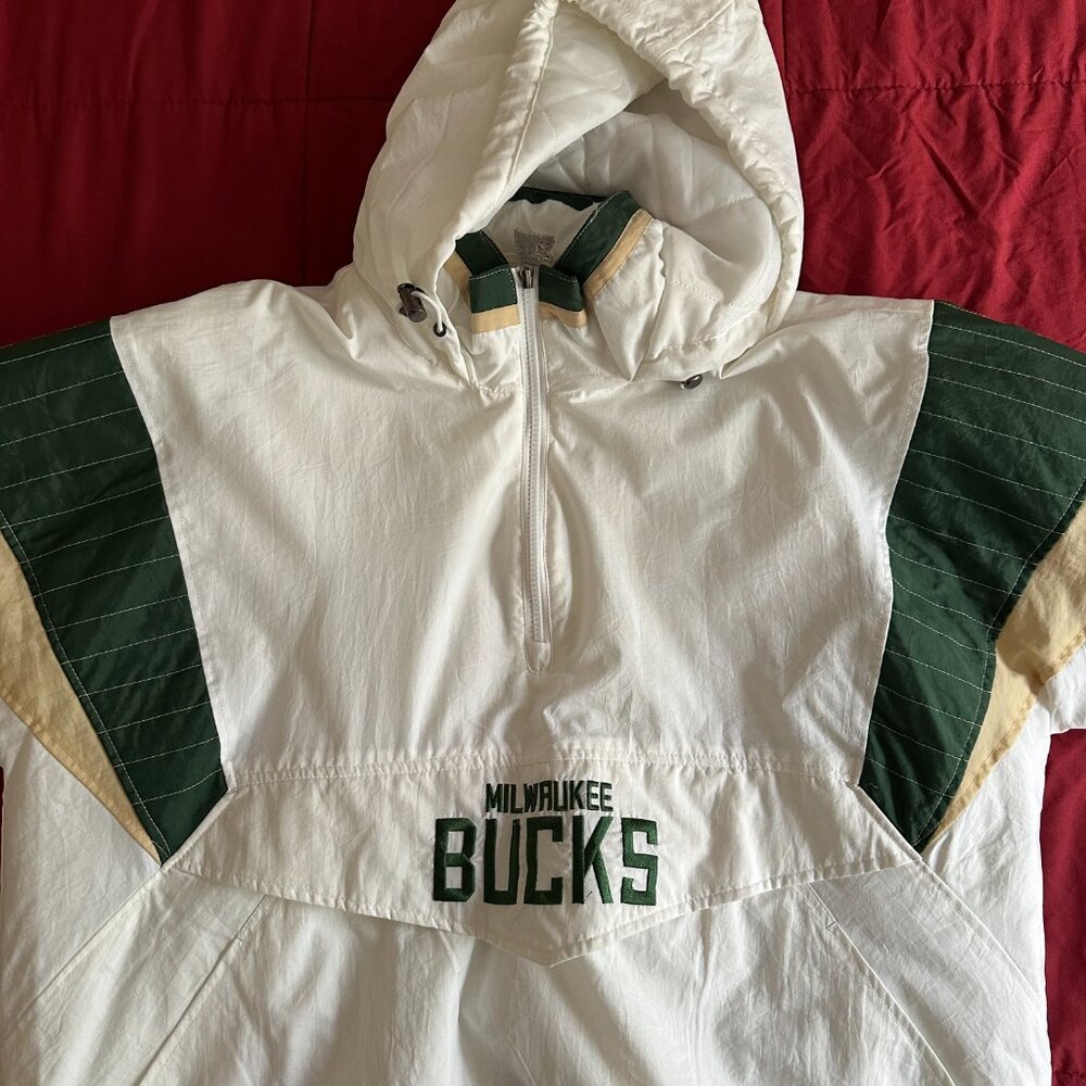 Men's Milwaukee Bucks Charger Half-Zip Pullover Jacket